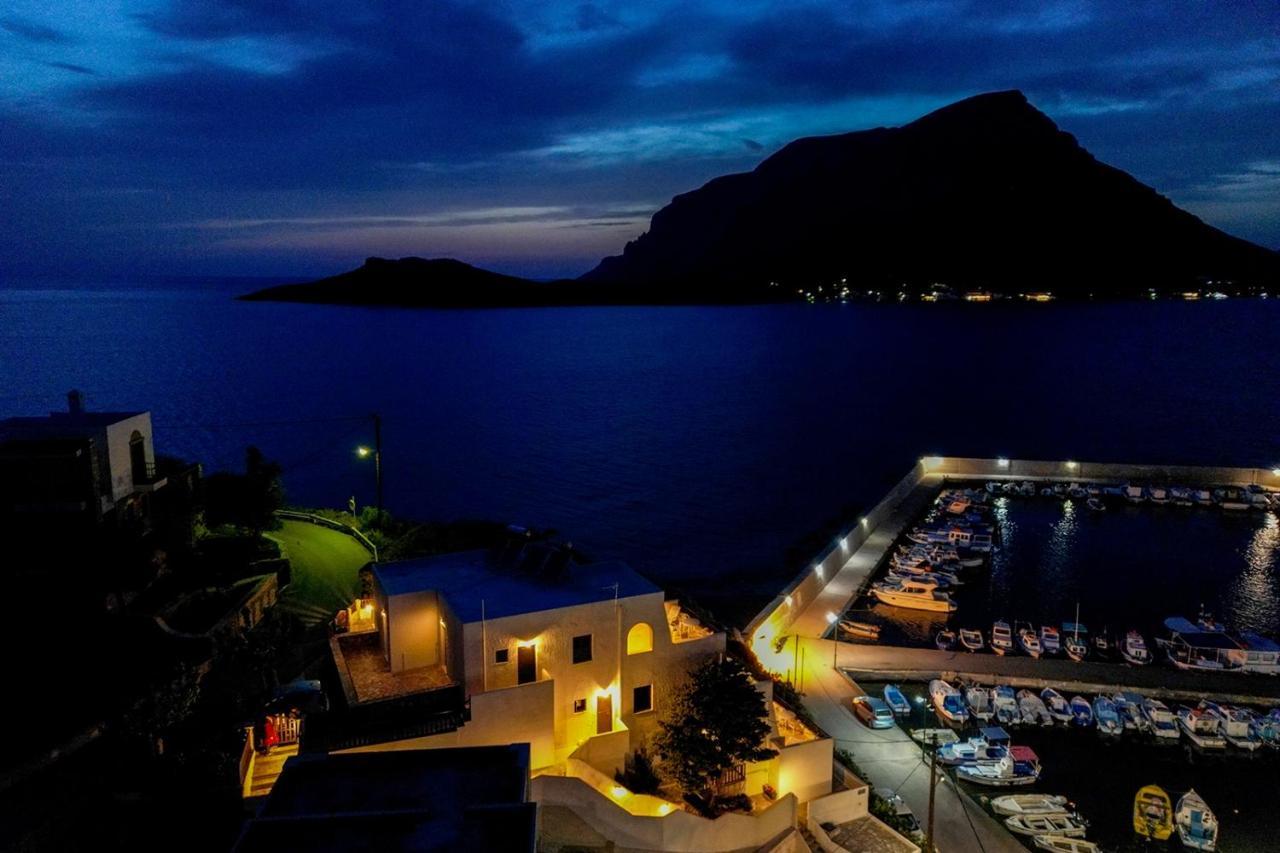 Apartment Pelagos Seafront - Maria